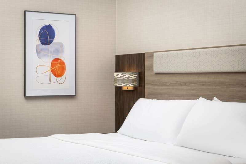 HOLIDAY INN EXP STES NAMPA