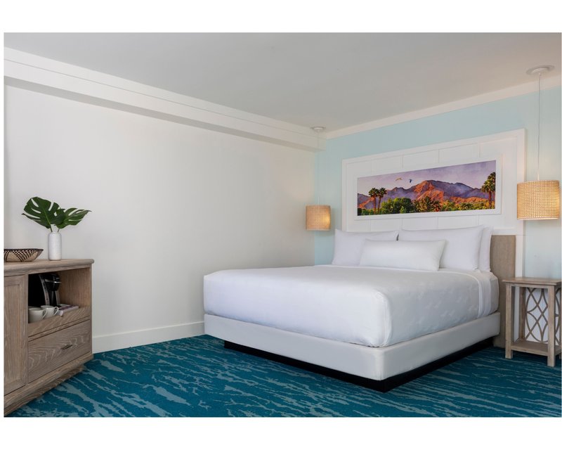 Independent (SPHC) Riviera Resort – Palm Springs