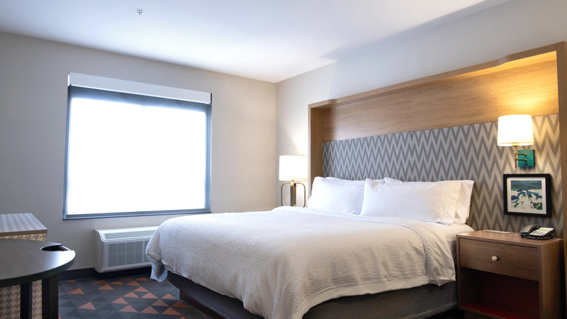 Holiday Inn Hotel and Suites Philadelphia W – Drexel Hill