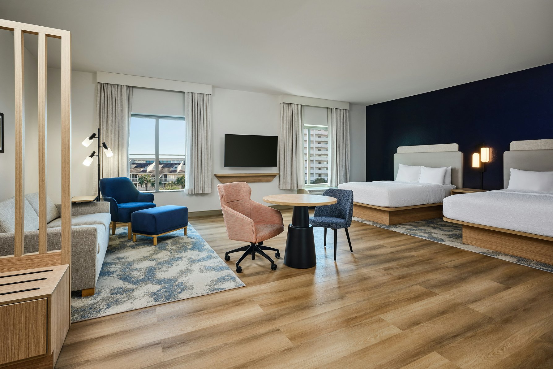 Hampton Inn & Suites by Hilton Destin Room Type - 2 QN HEAR ACC STU STE NS5