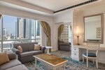 Club Suite, Club lounge access, 1 Bedroom Suite, 1 King, Partial sea view, High floor
