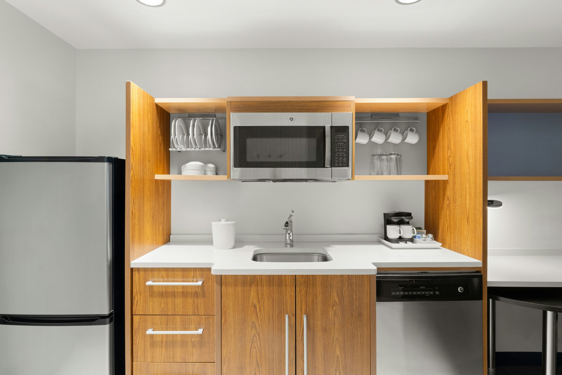 Home2 Suites by Hilton Alexandria Room Type - 1 KING STUDIO SUITE NOSMOK