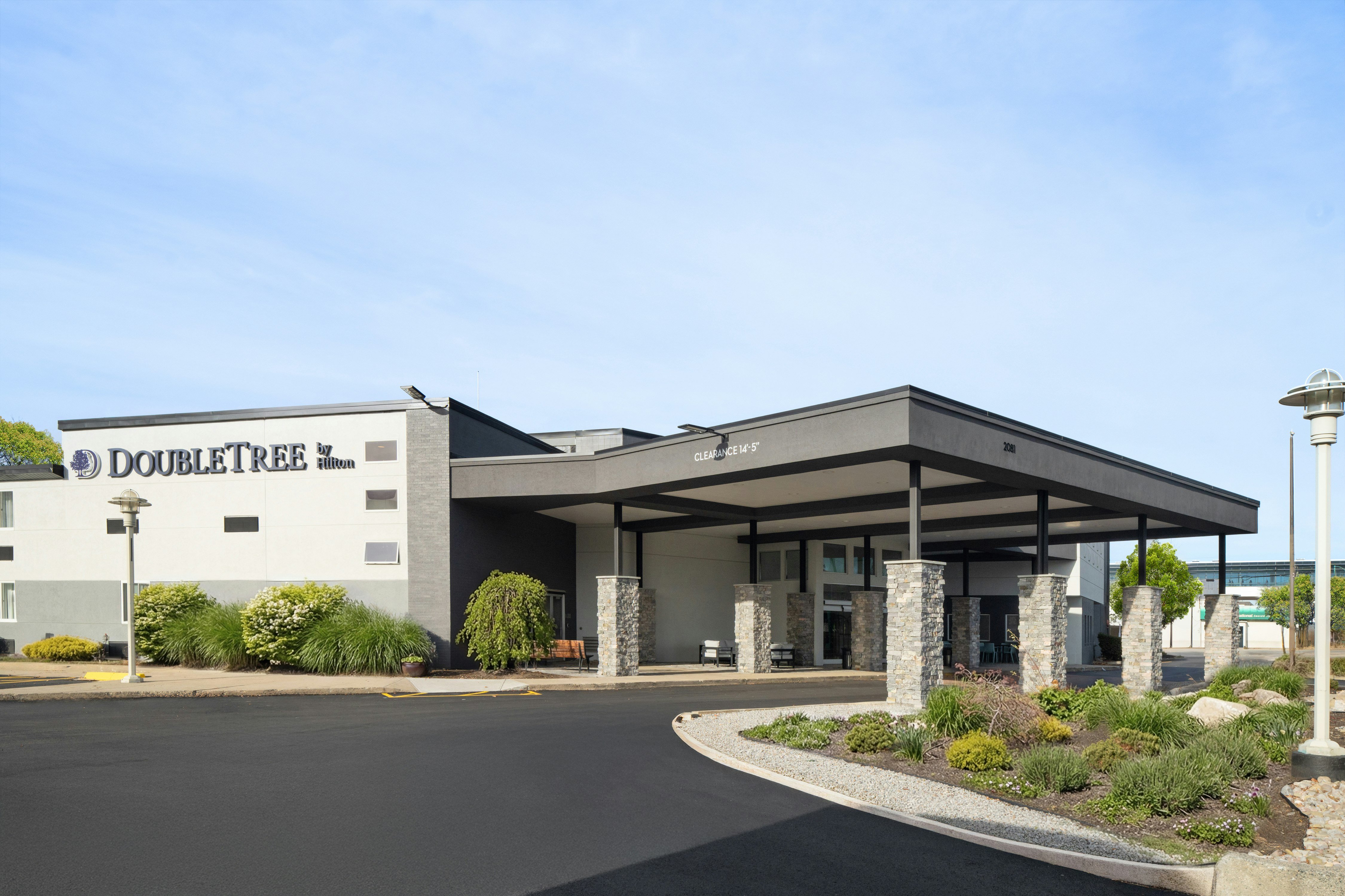 DoubleTree by Hilton Providence Airport