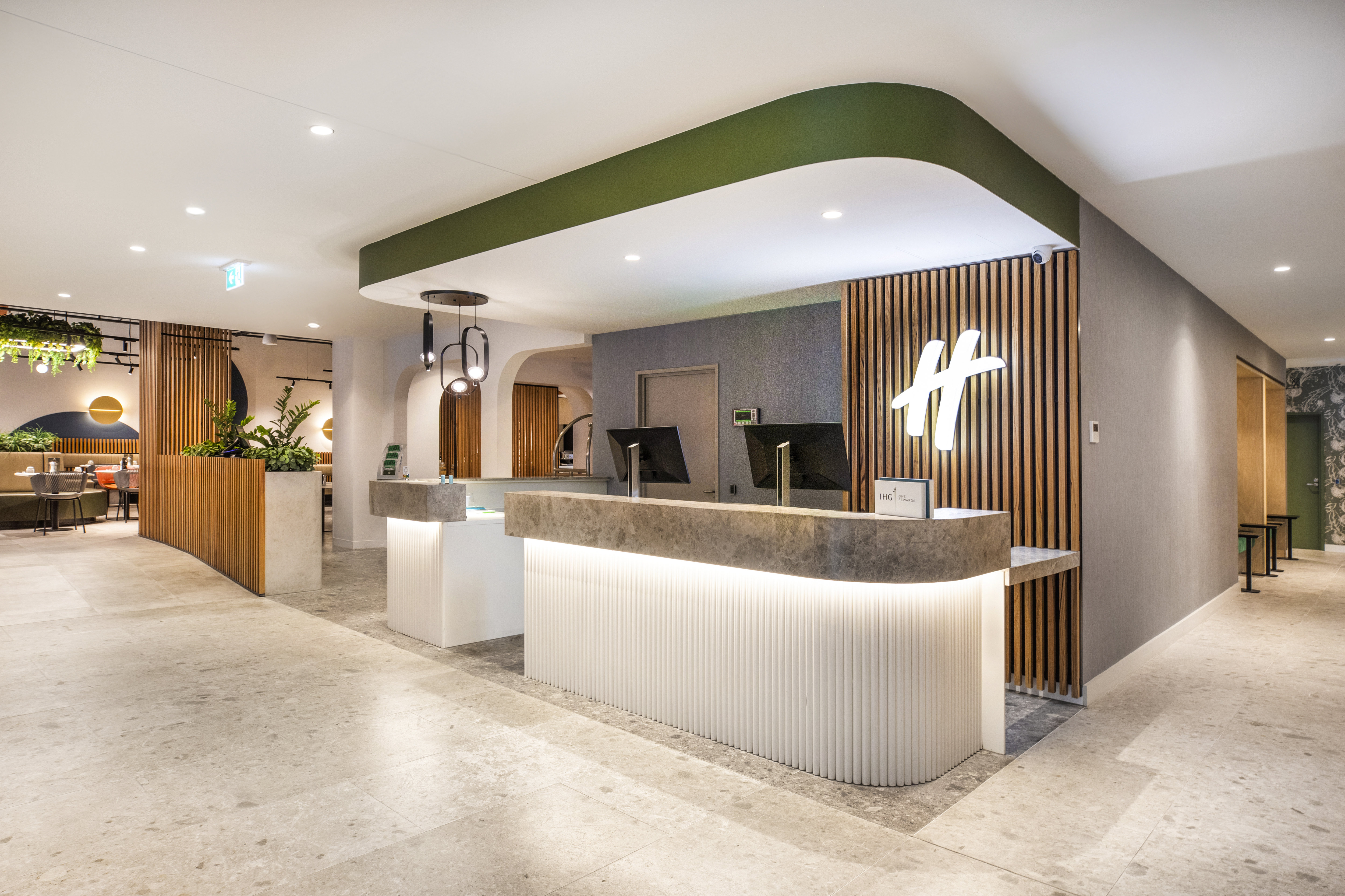 Holiday Inn Dandenong