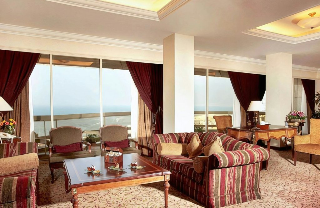 Gefinor Rotana Room Type - Royal Suite