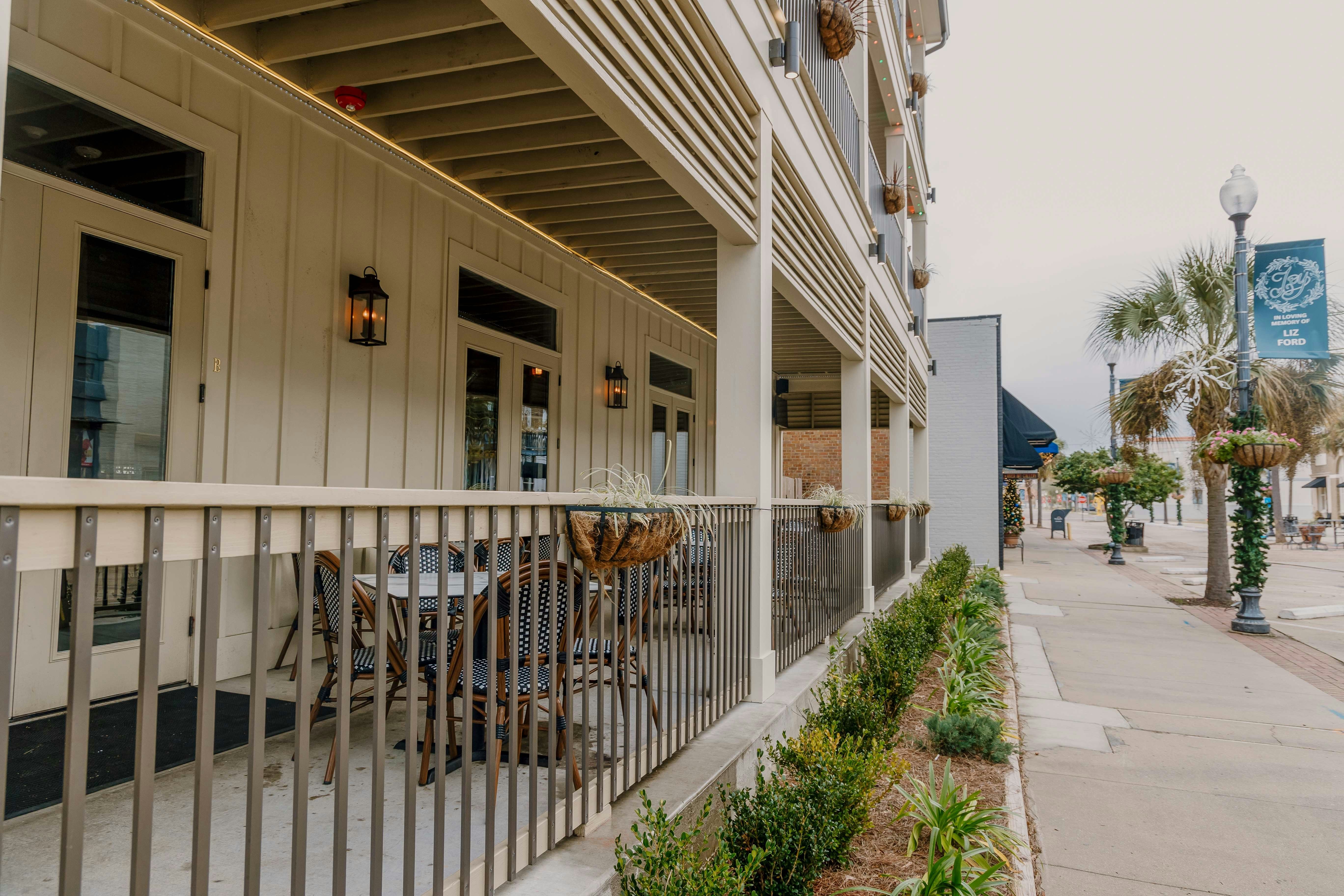 Hotel Whiskey in Pascagoula