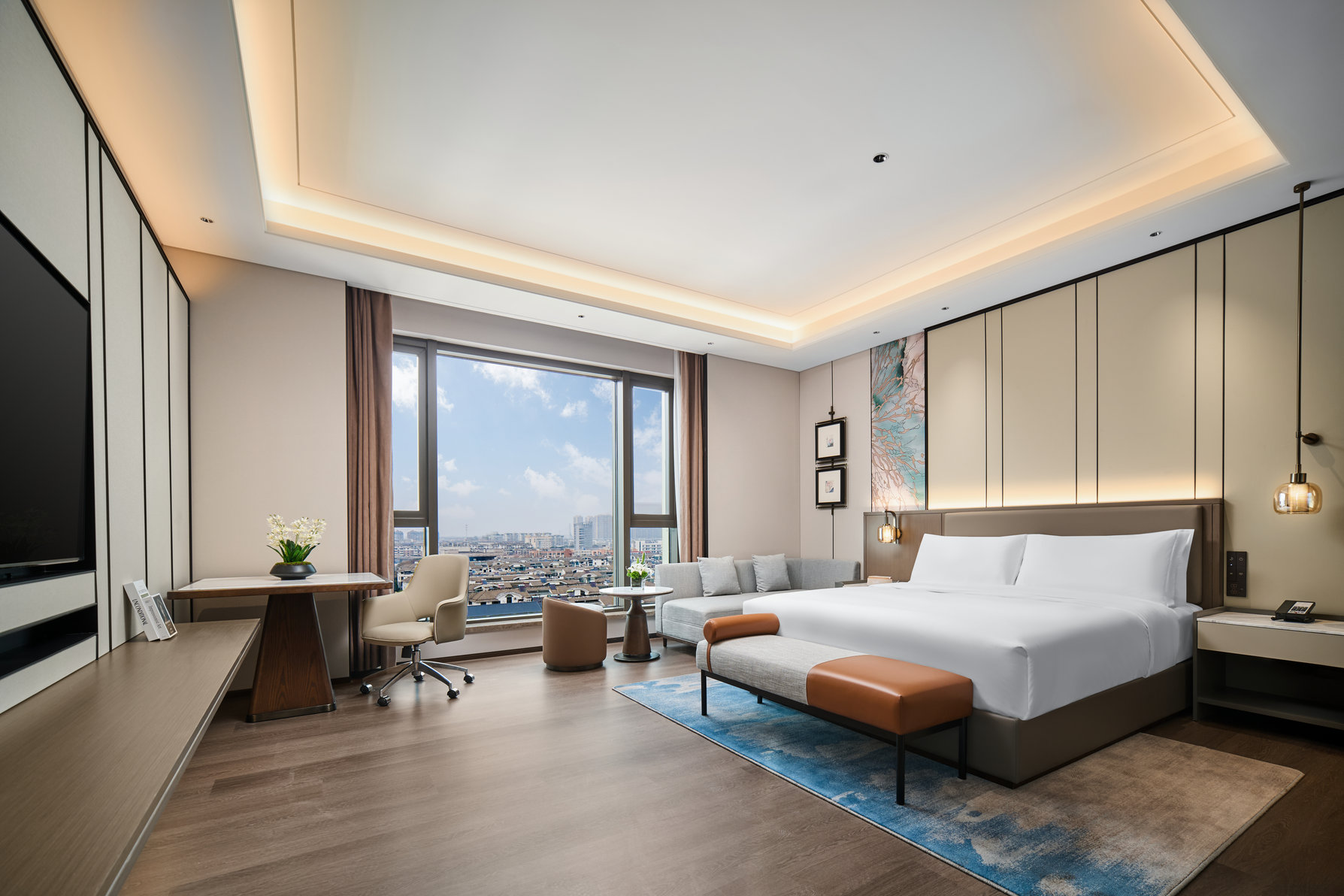 Crowne Plaza XINGHUA by IHG Room Type - Premium Room, 1 King Bed