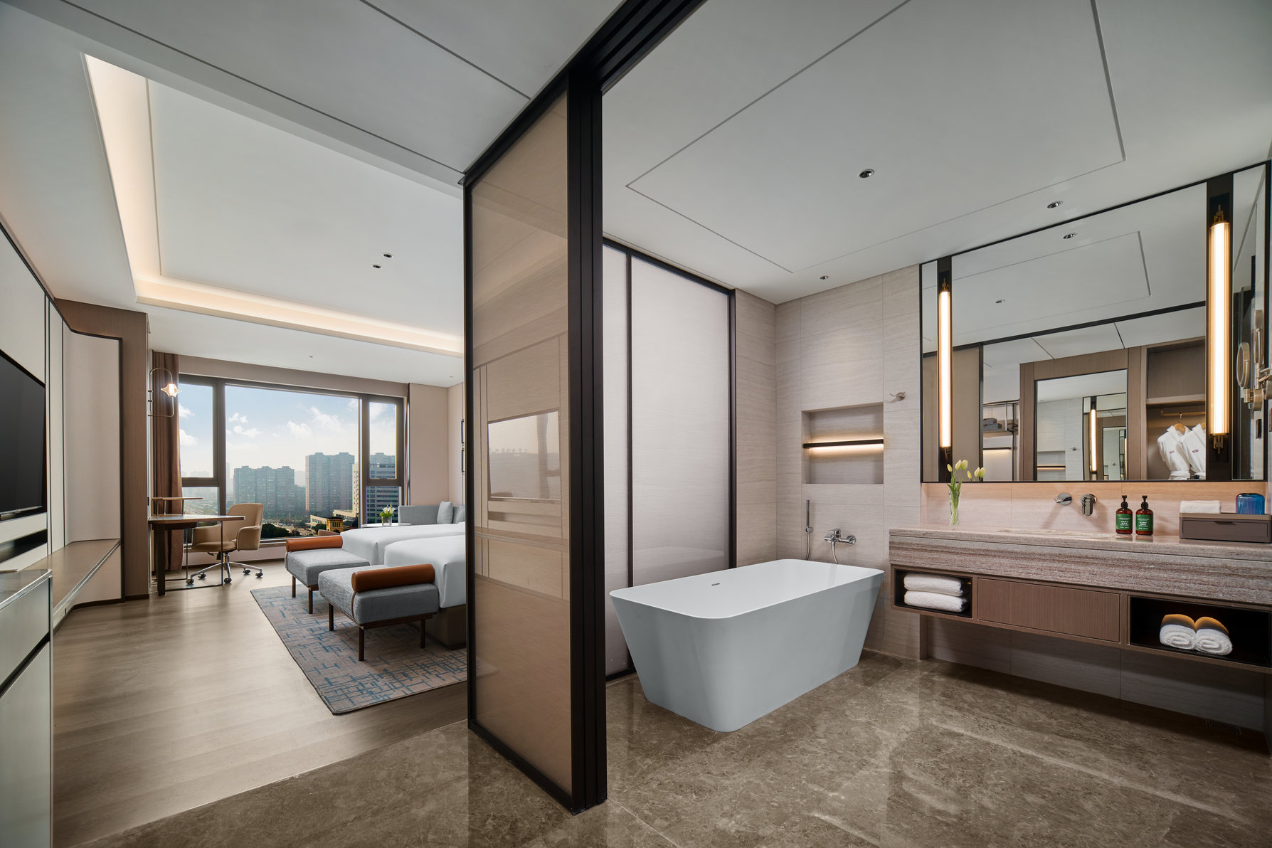 Crowne Plaza XINGHUA by IHG Room Type - Premium Room, 2 Double Beds