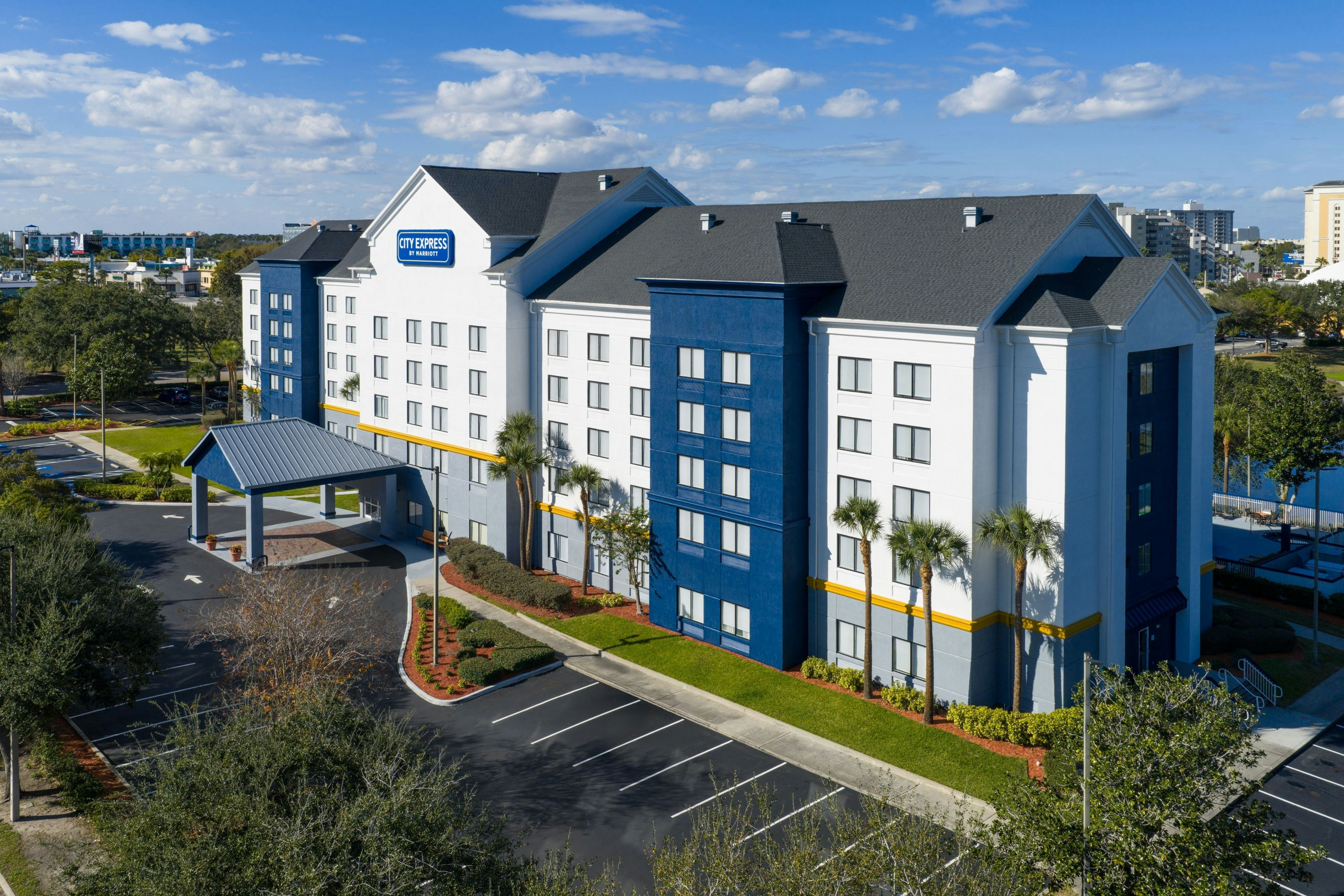 City Express Orlando International Drive
