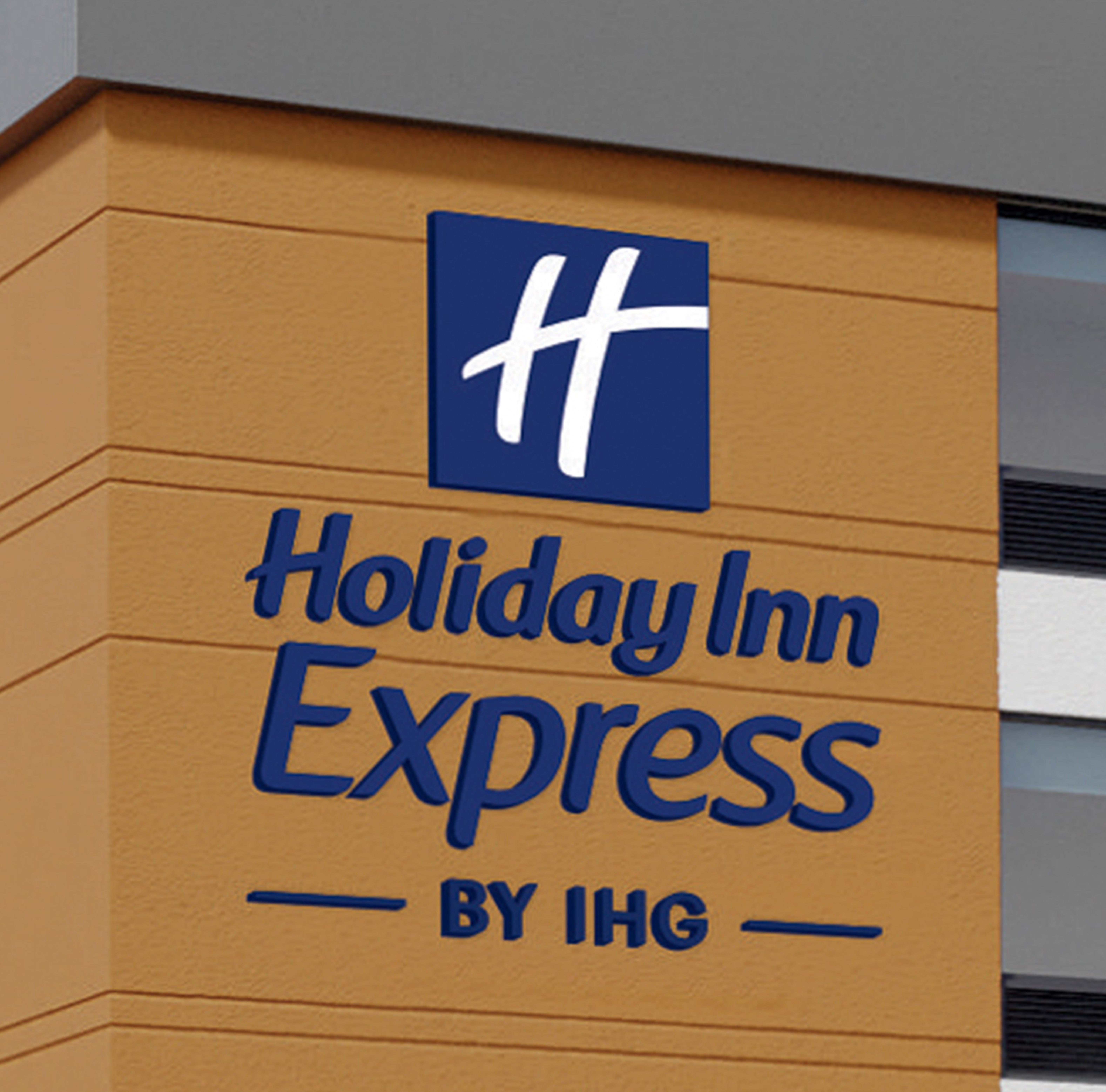 Holiday Inn Express and Suites Southfield – Detroit