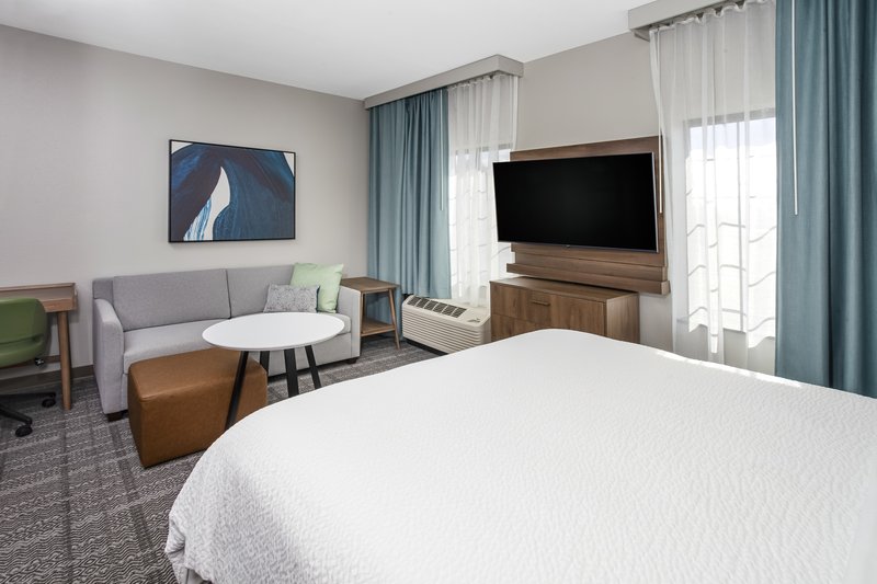 Staybridge Suites Williamsville – Buffalo
