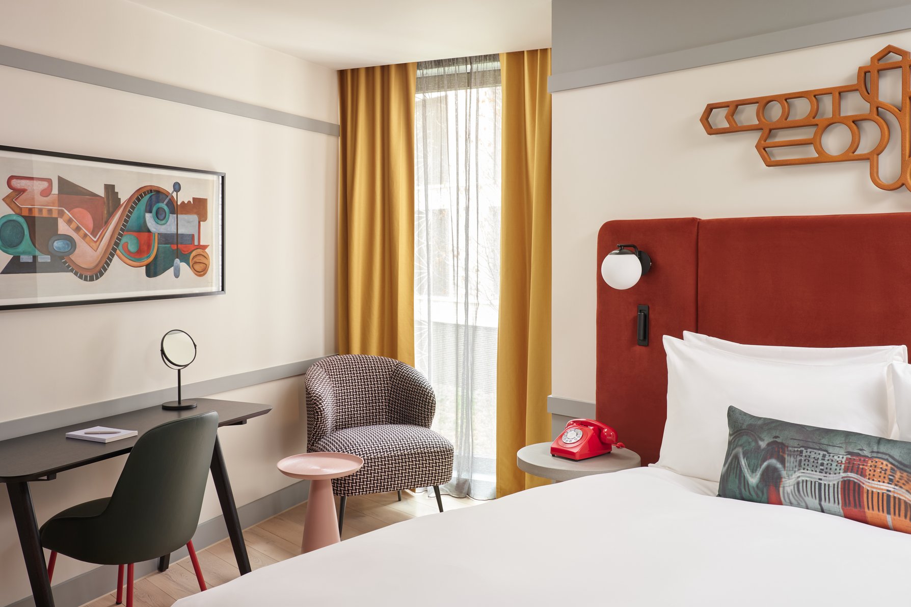 Hotel Indigo GLOUCESTER - THE FORUM by IHG Room Type - 1 Queen Premium