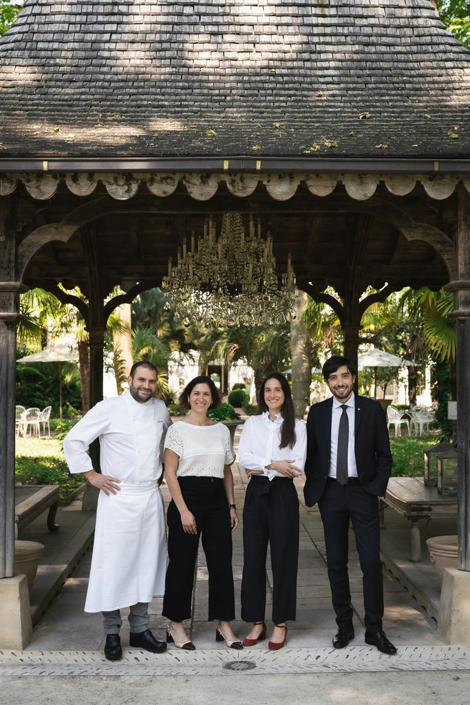 Guest photo