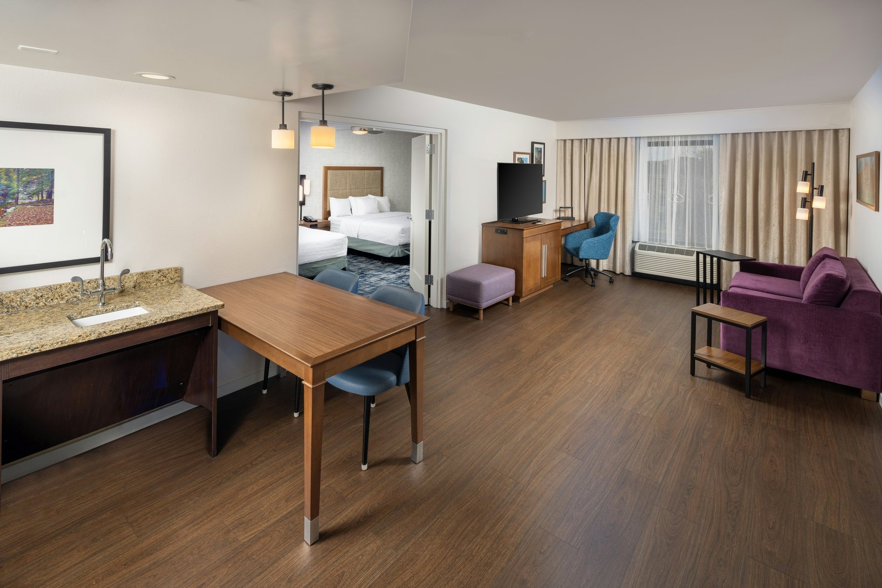 Hampton Inn and Suites Asheville I-26 Room Type - 2QN MOB HEA ACC RIS STE NS
