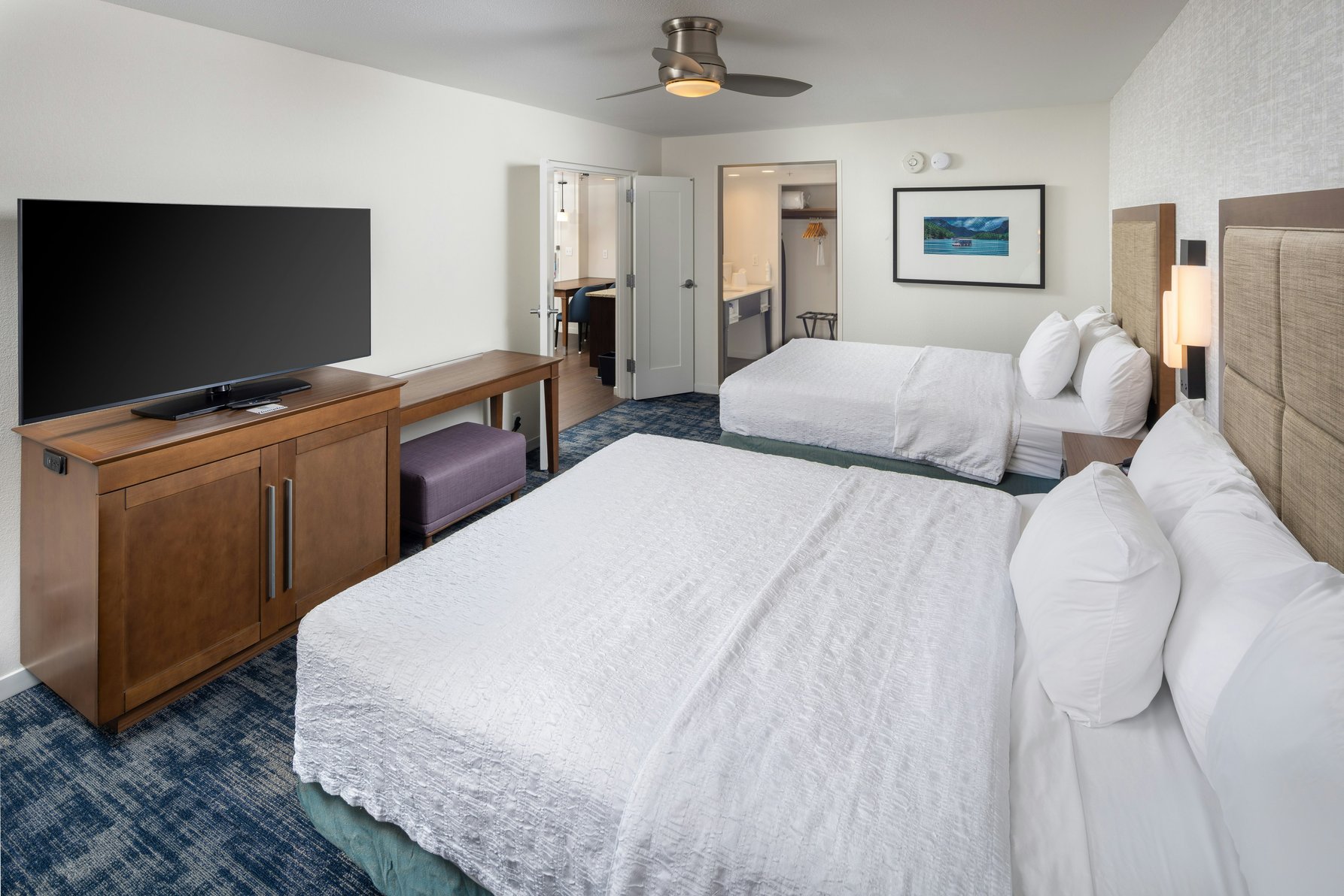 Hampton Inn and Suites Asheville I-26 Room Type - 2QN HEARING ACC STE NOSMOK