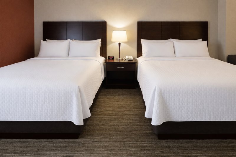 HOLIDAY INN EXP STES WINNER
