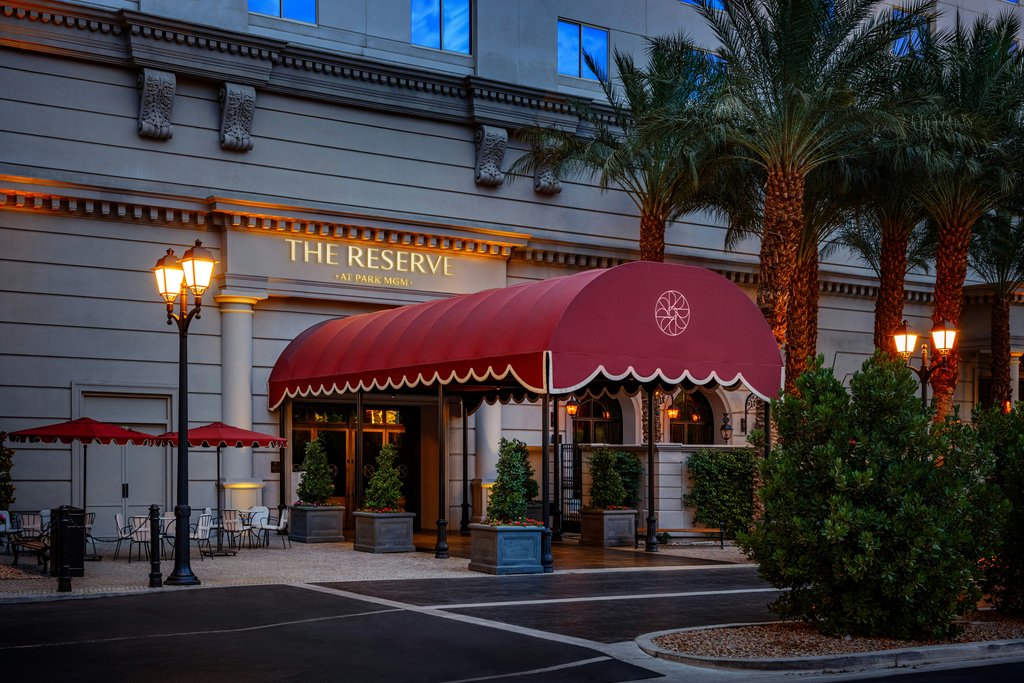 Guest photo