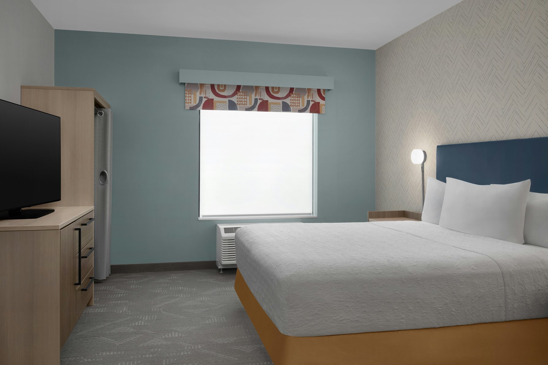 Home2 Suites by Hilton Ashburn, VA Room Type - 1KG ACC RI SHOWER SUITE