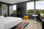 Aloft, Guest room, 2 Queen