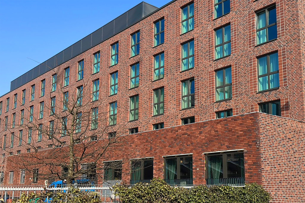 Holiday Inn - the niu, QUAY HAMBURG HARBURG by IHG, Stade