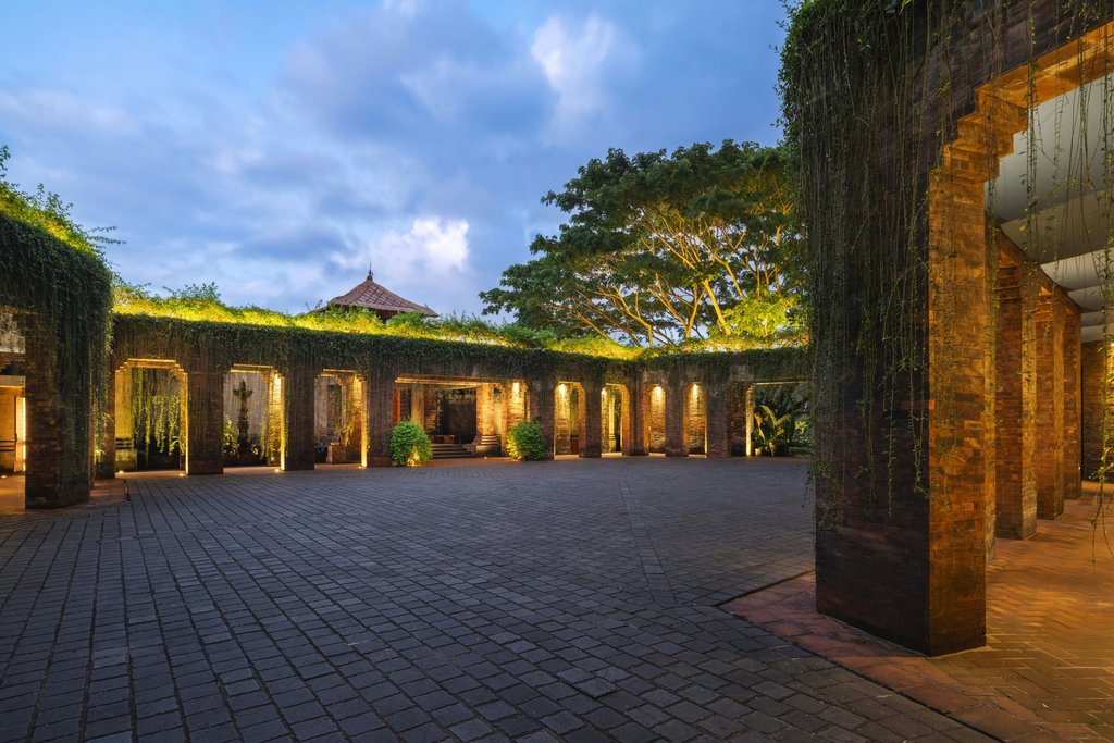 Guest photo