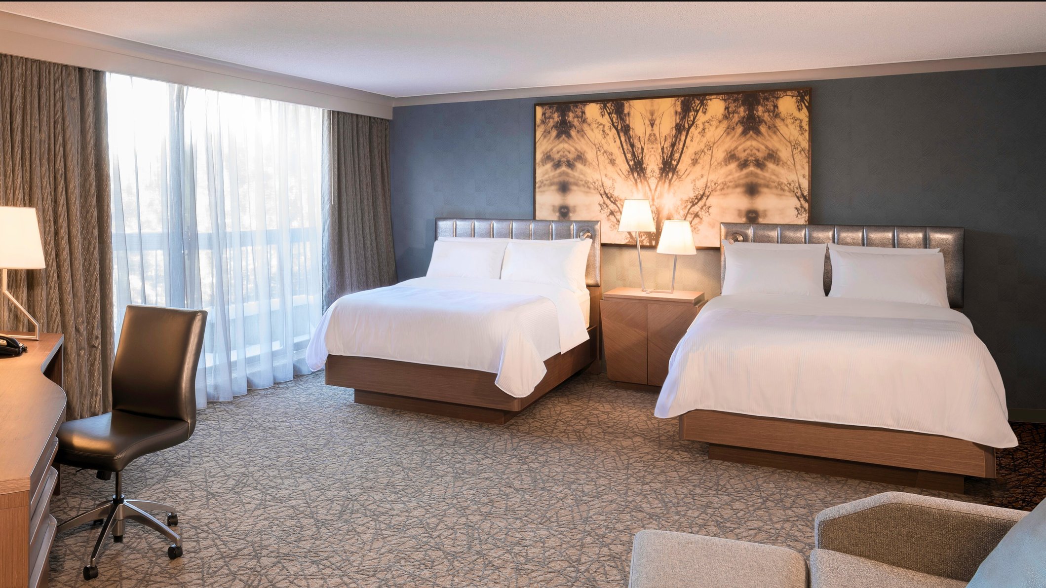 Crowne Plaza TORONTO - NORTH YORK by IHG Room Type - 2 Twin Standard Mobility Accessible Tub