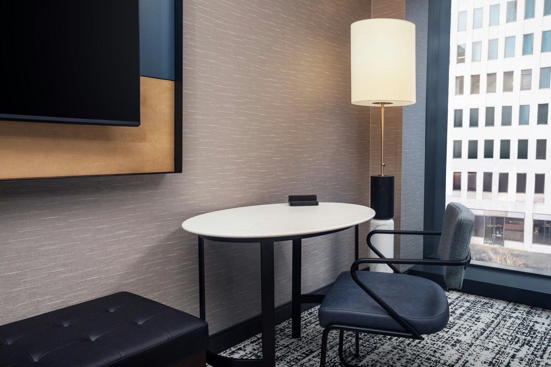 Tempo by Hilton Washington DC Downtown Room Type - 1 KING BED