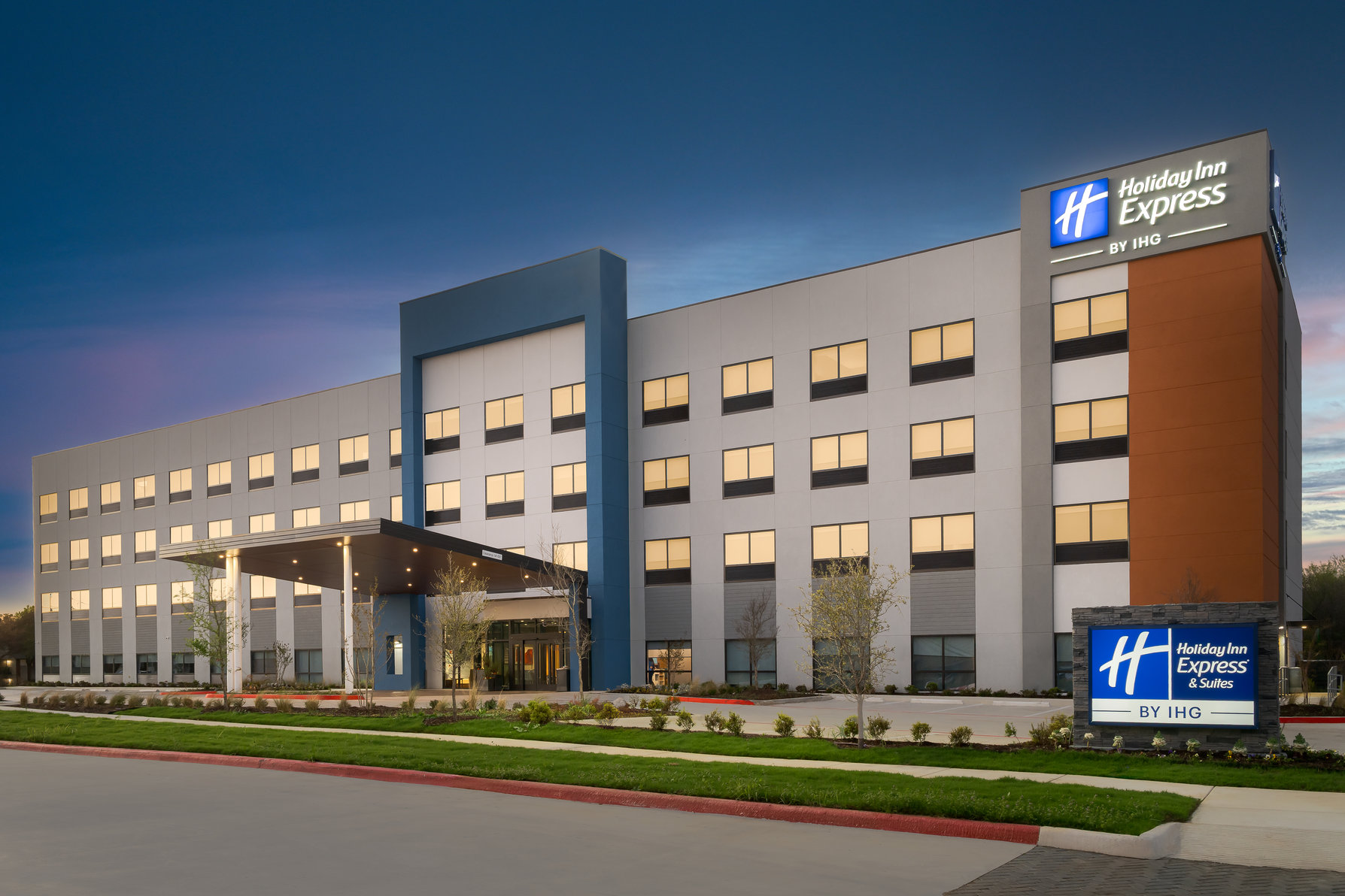 Holiday Inn Express & Suites DFW AIRPORT SOUTHWEST - EULESS by IHG