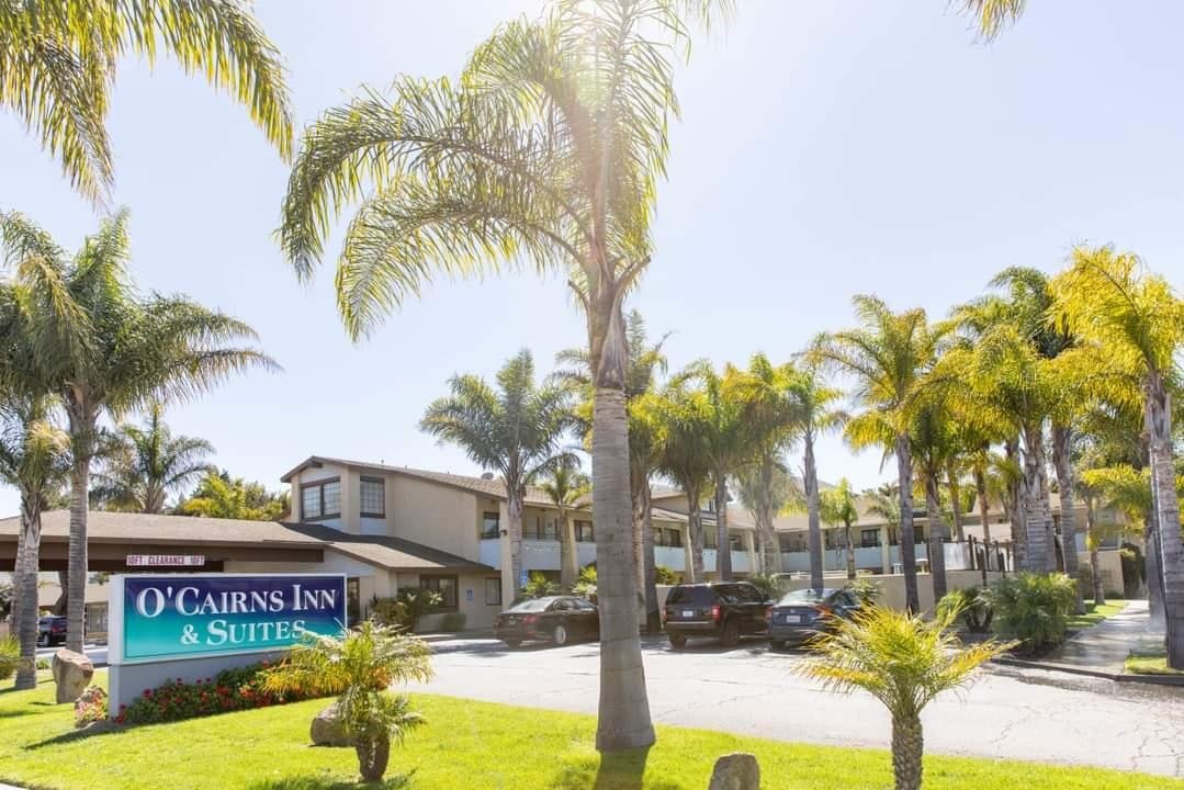 O'Cairns Inn & Suites