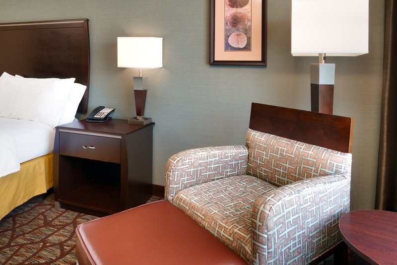 Holiday Inn Express and Suites Butte
