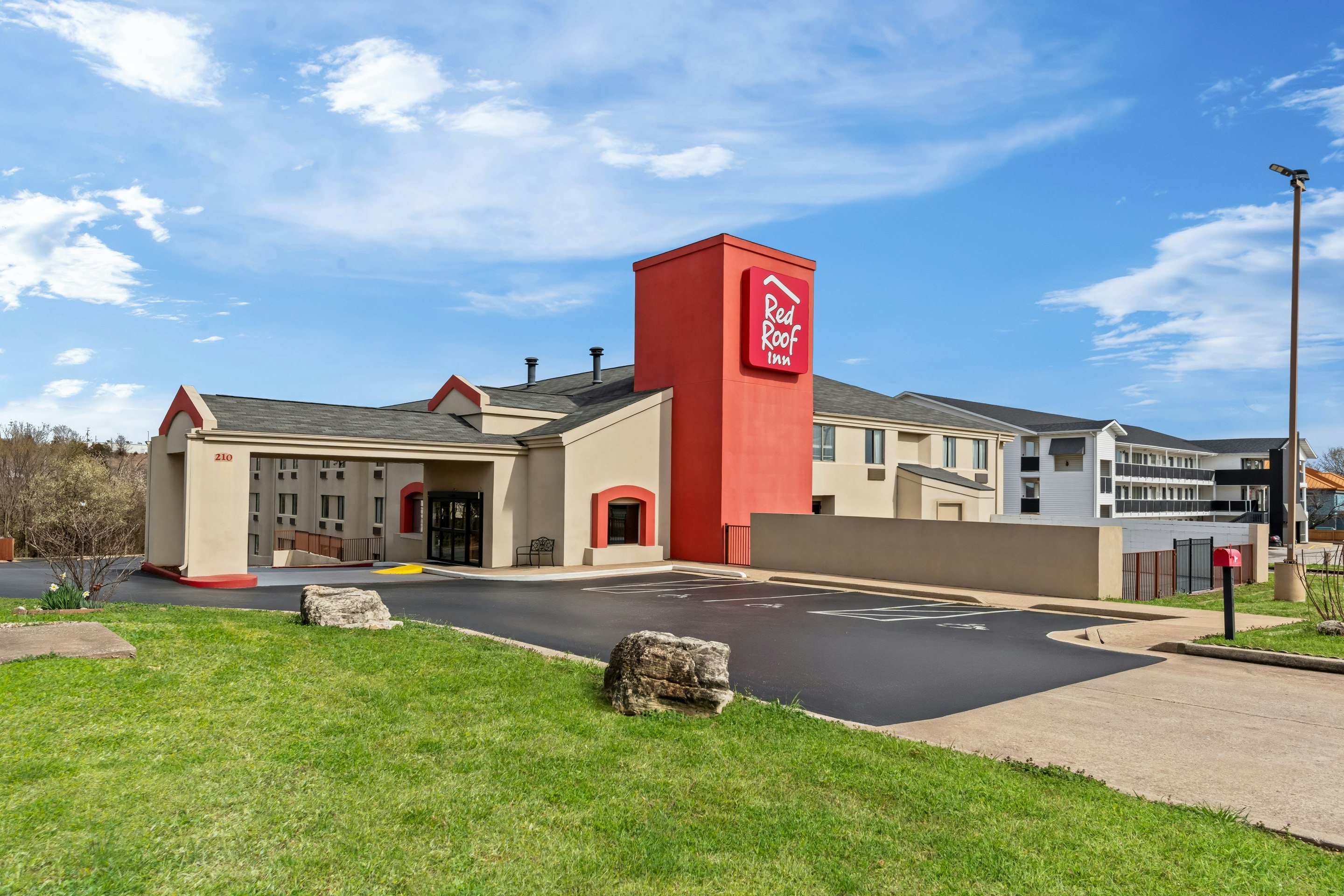 Red Roof Inn Branson