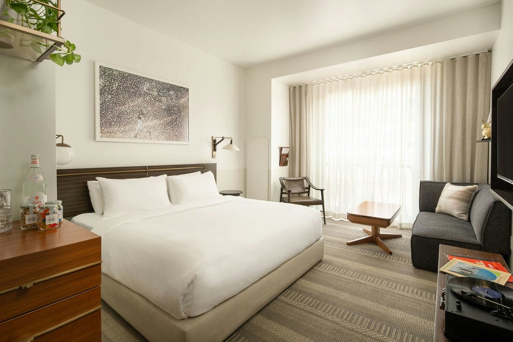 Guest photo