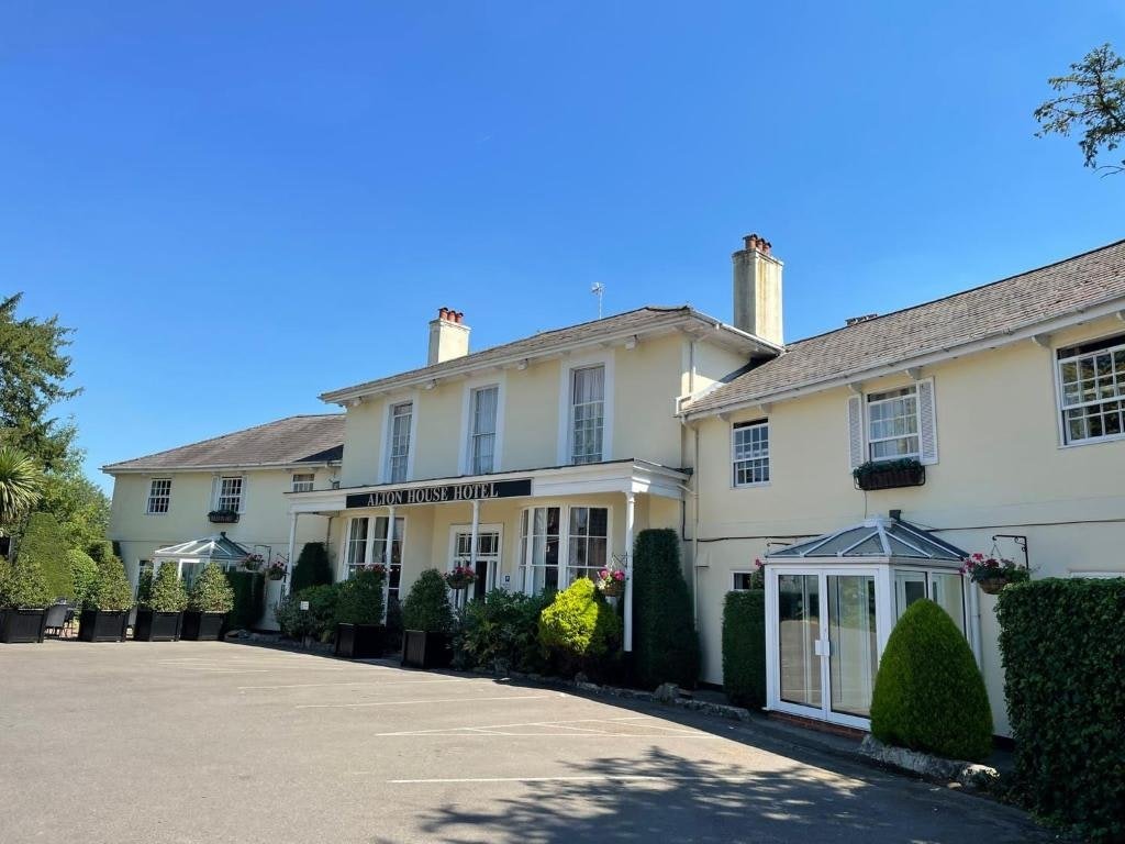 The Alton House Hotel