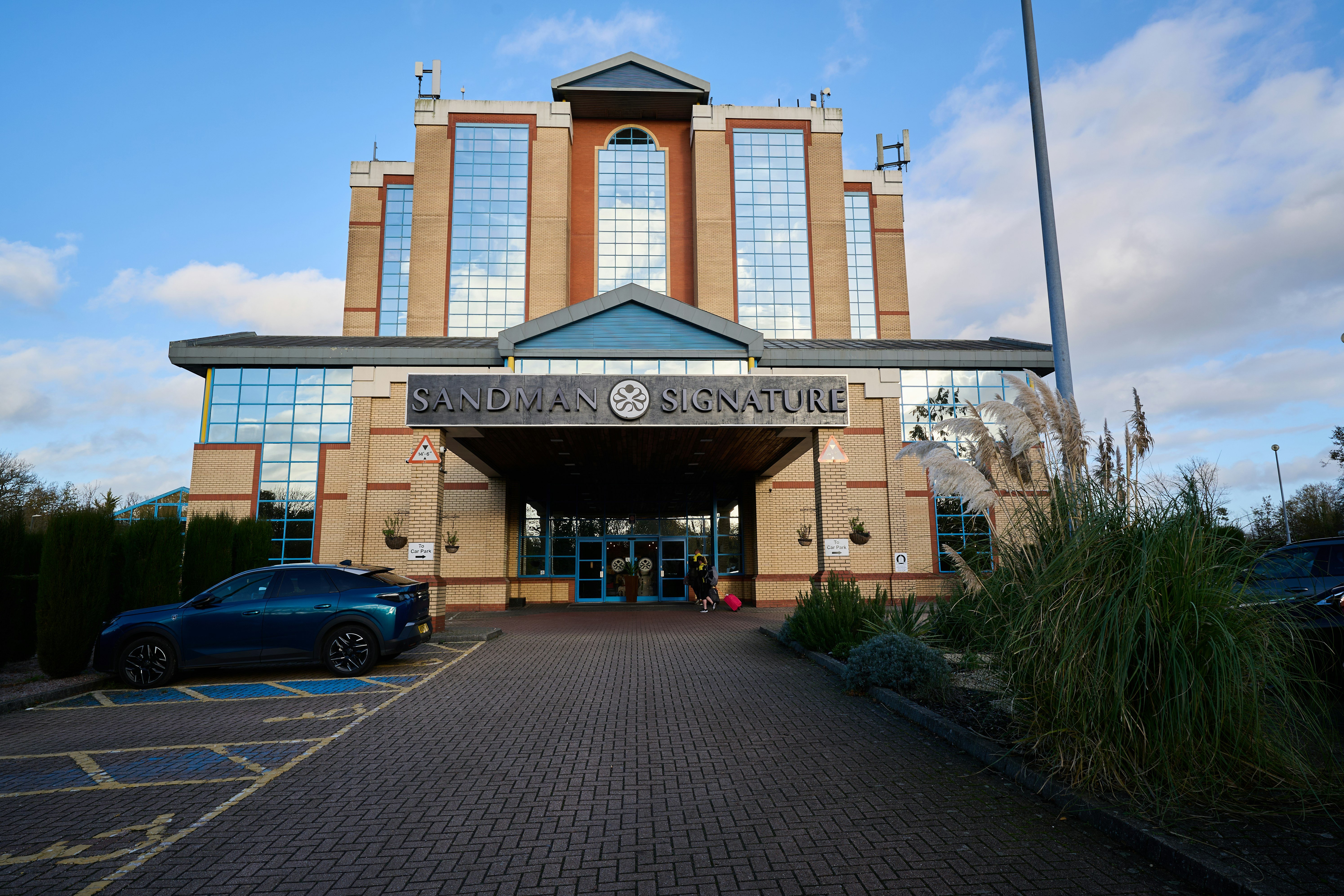 Sandman Signature Gatwick
