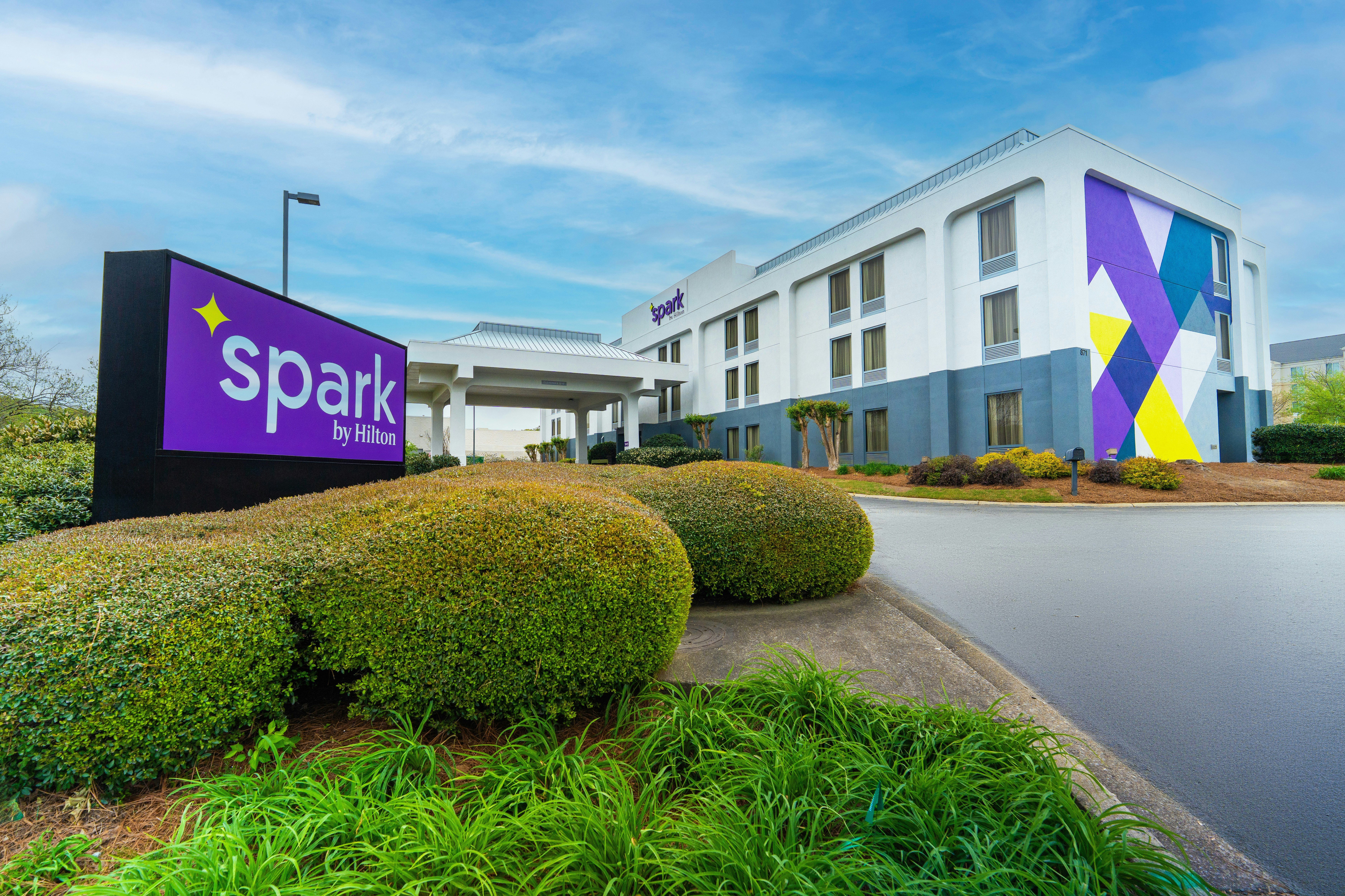 Spark by Hilton Town Center-Kennesaw