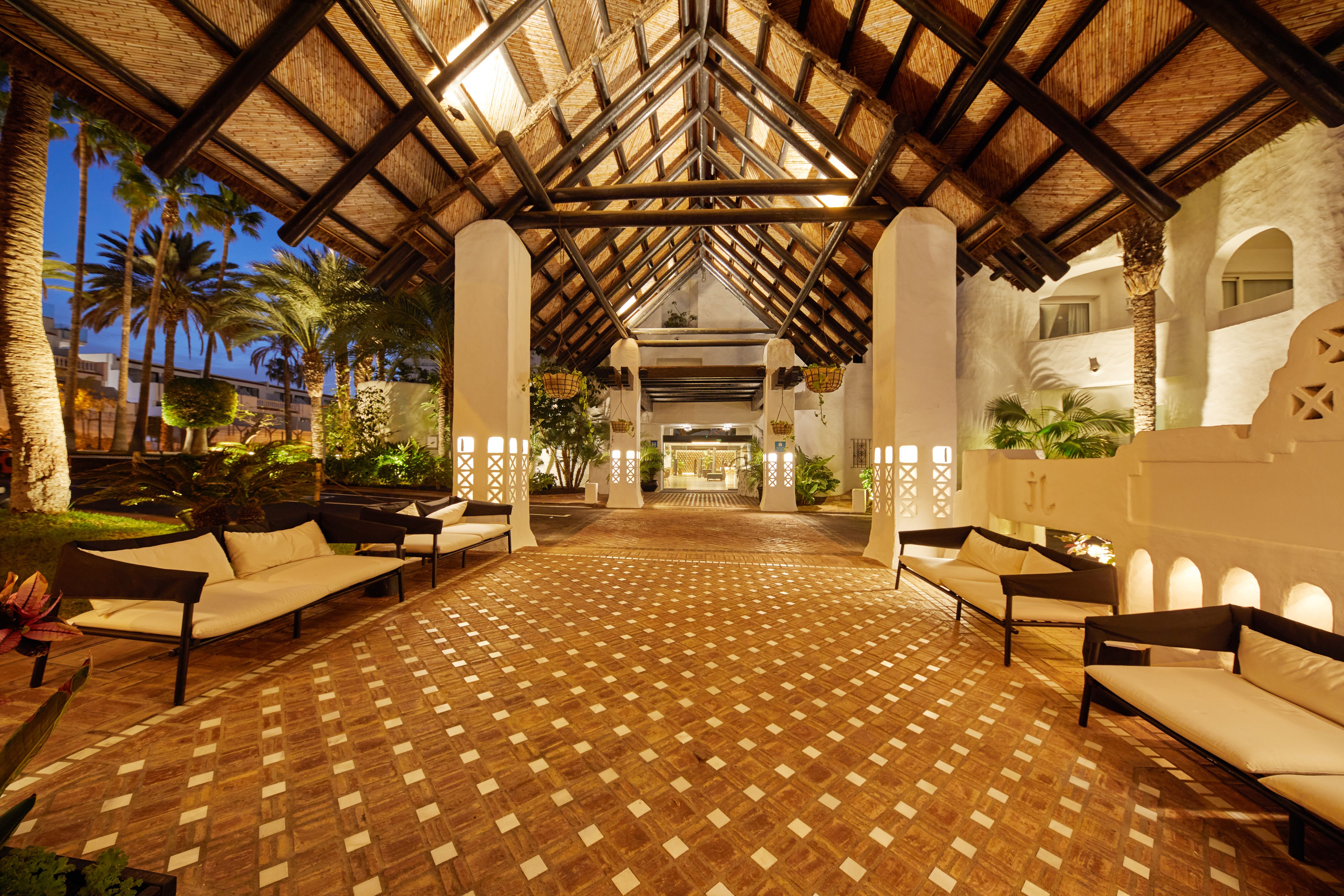 Hotel Jardin Tropical