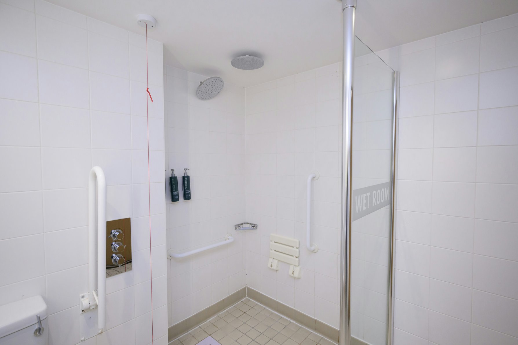 Doubletree by Hilton at the Ricoh Arena - Coventry Room Type - TWO DBL ACCESSIBLE DLX RM