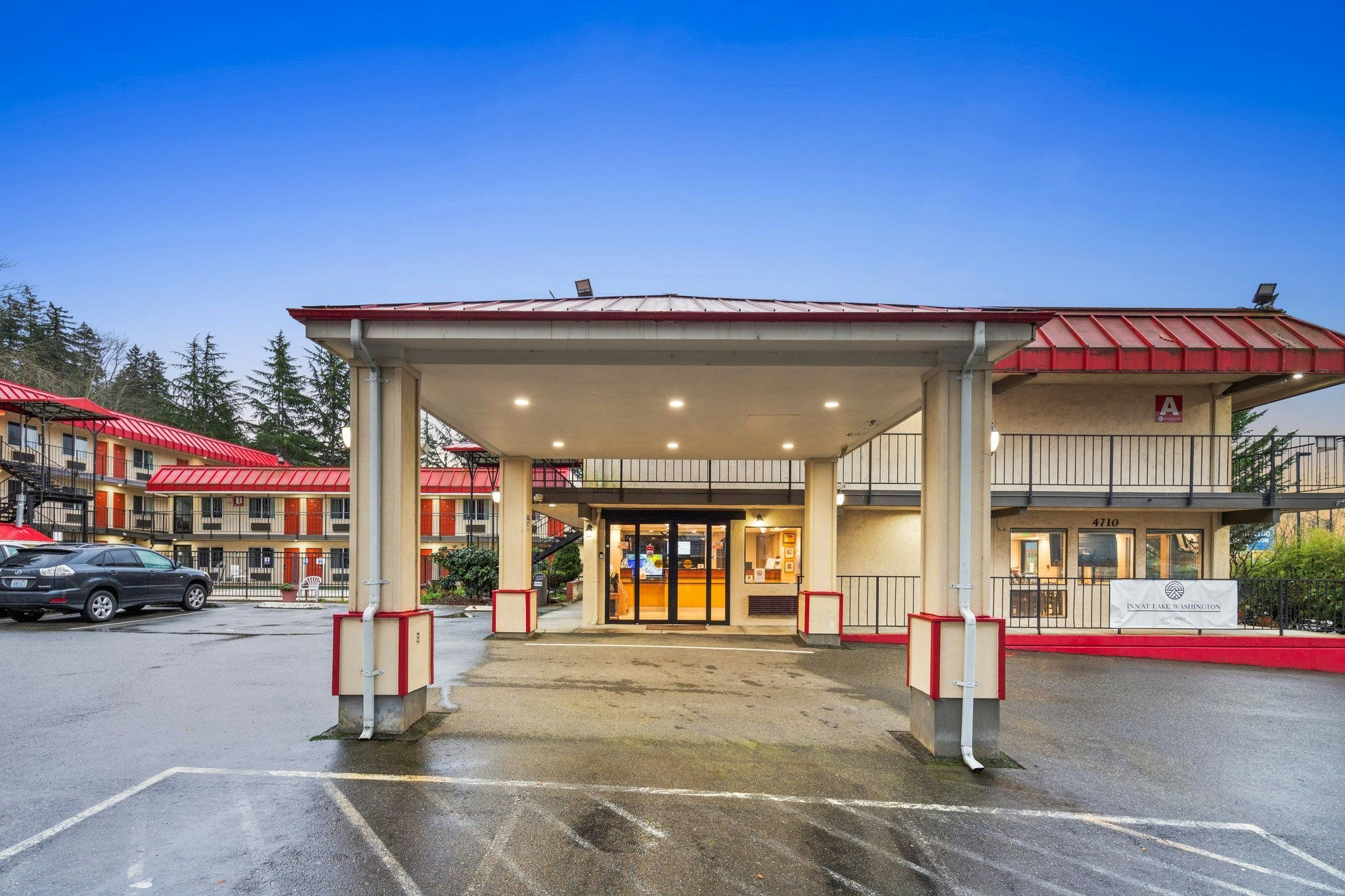 Inn at Lake Washington