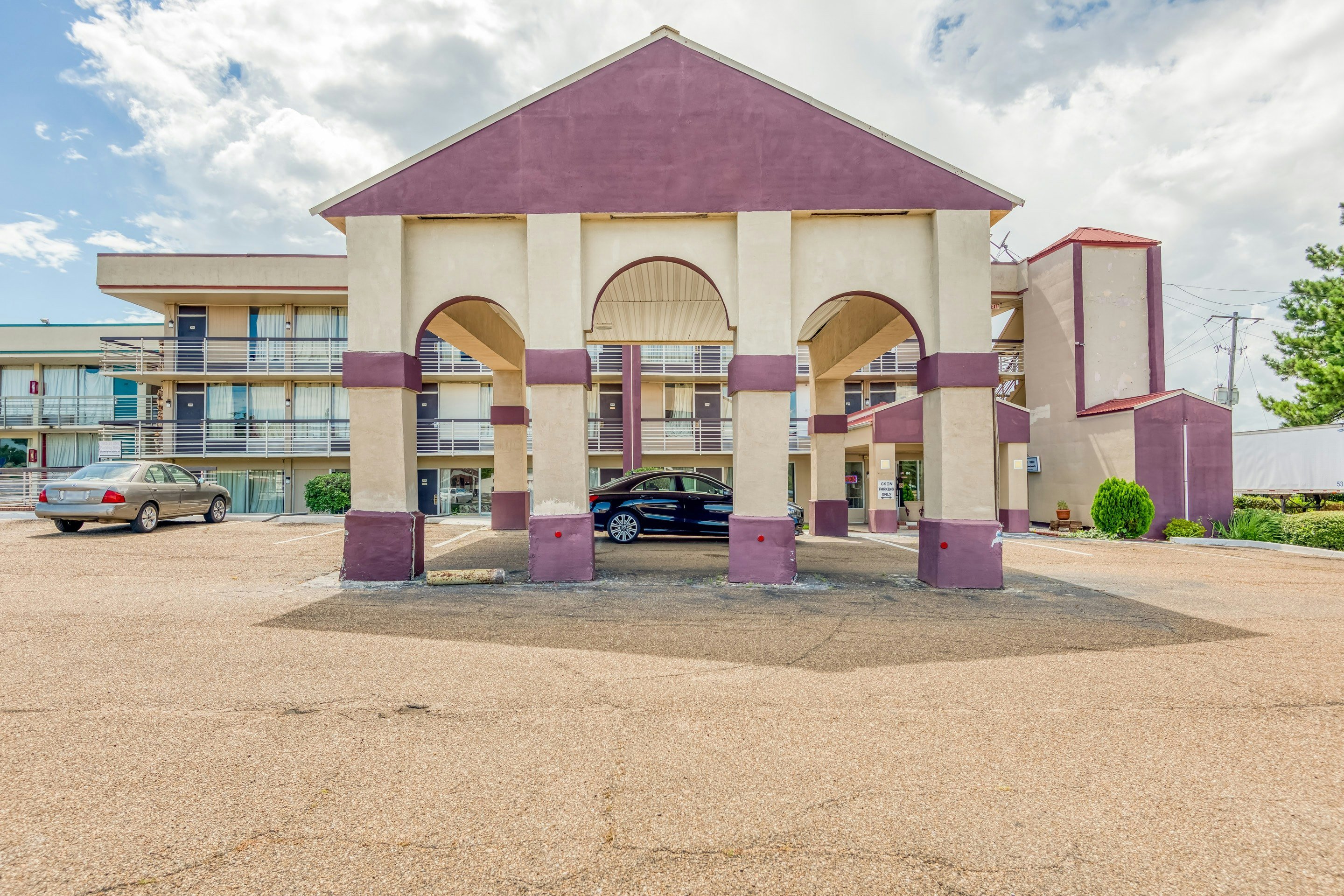 OYO Hotel Jackson North I-55