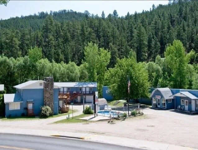 Brookside Motel