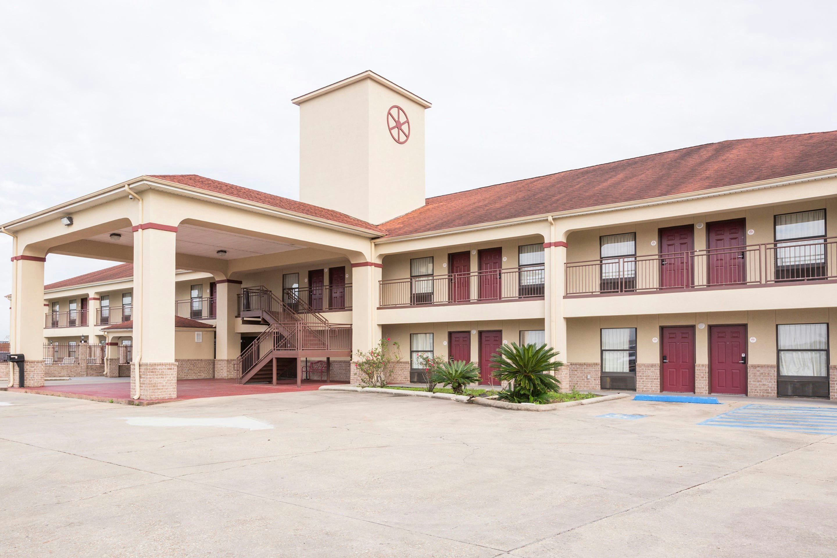OYO Hotel Port Allen LA