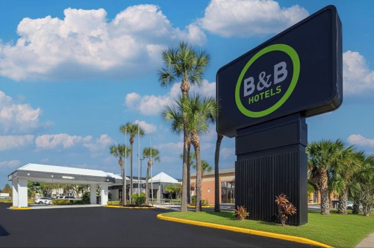 B&B HOTEL Orlando International Drive near Universal
