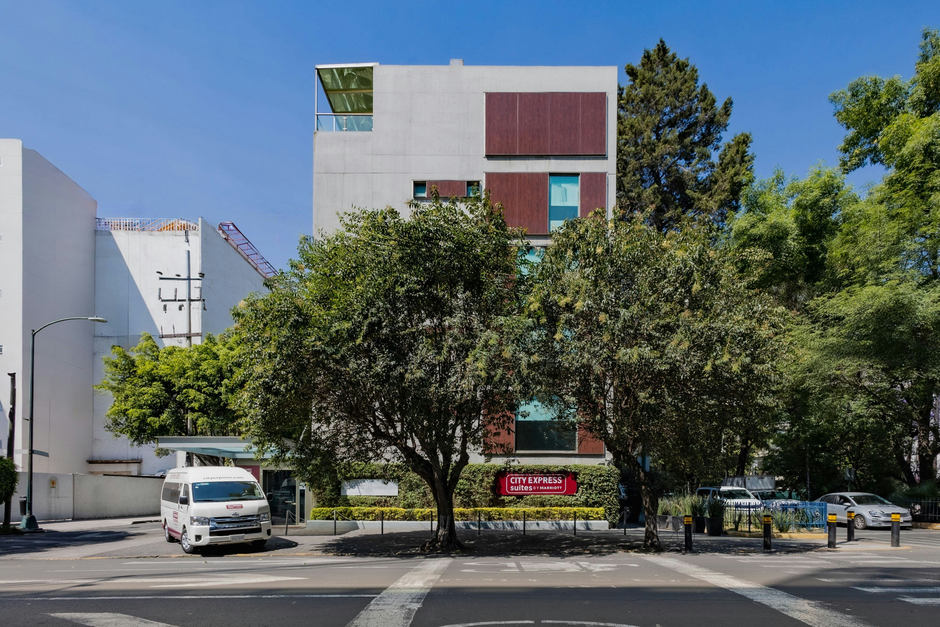 City Express Suites by Marriott Anzures