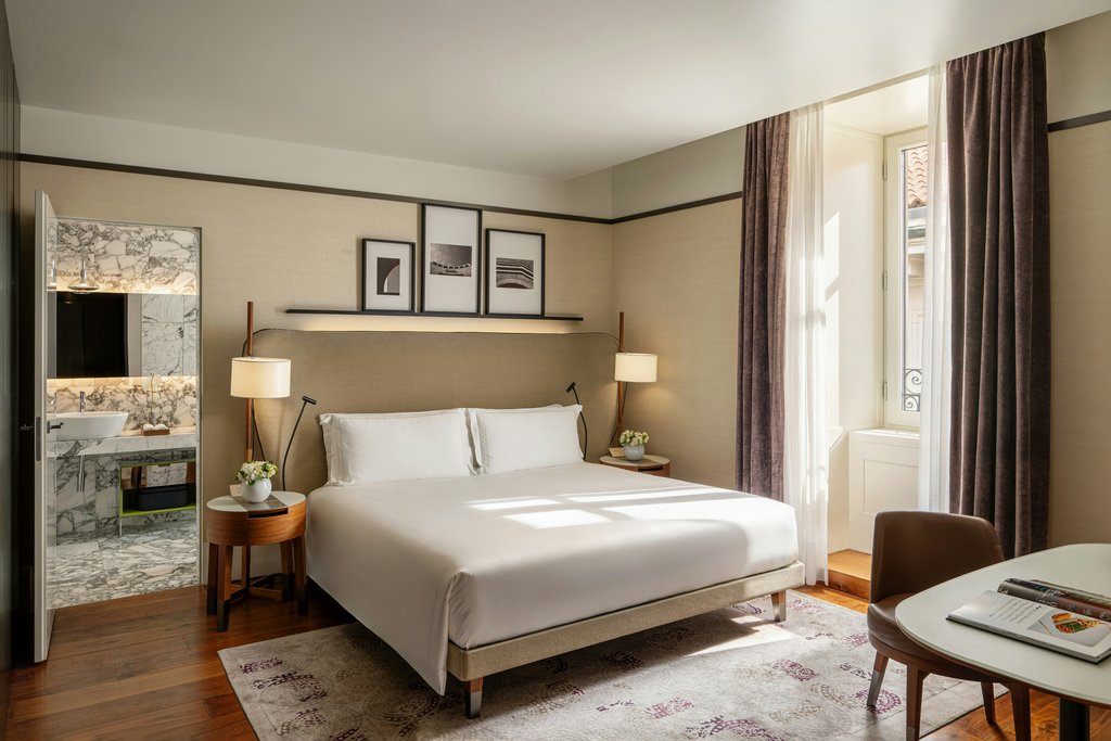Guest photo