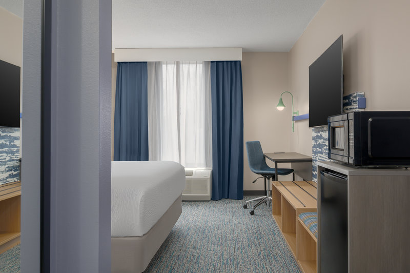 Holiday Inn Express Brockton – Boston