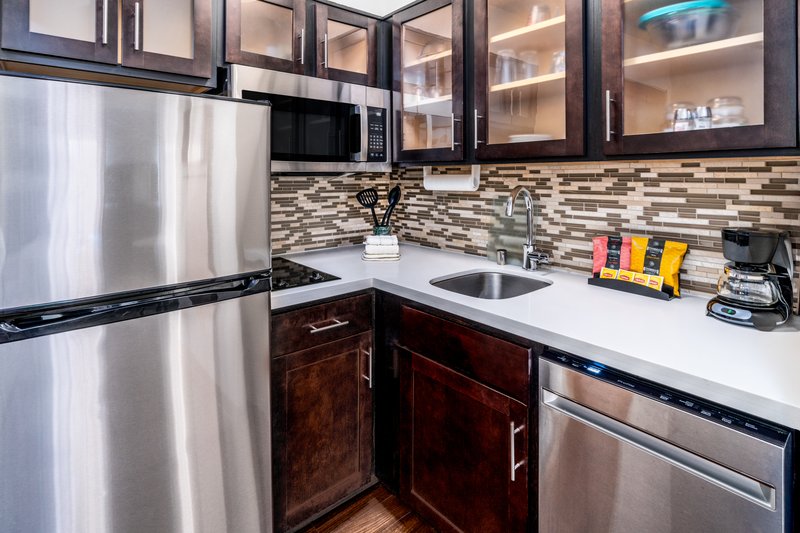 STAYBRIDGE SUITES AIR FORCE