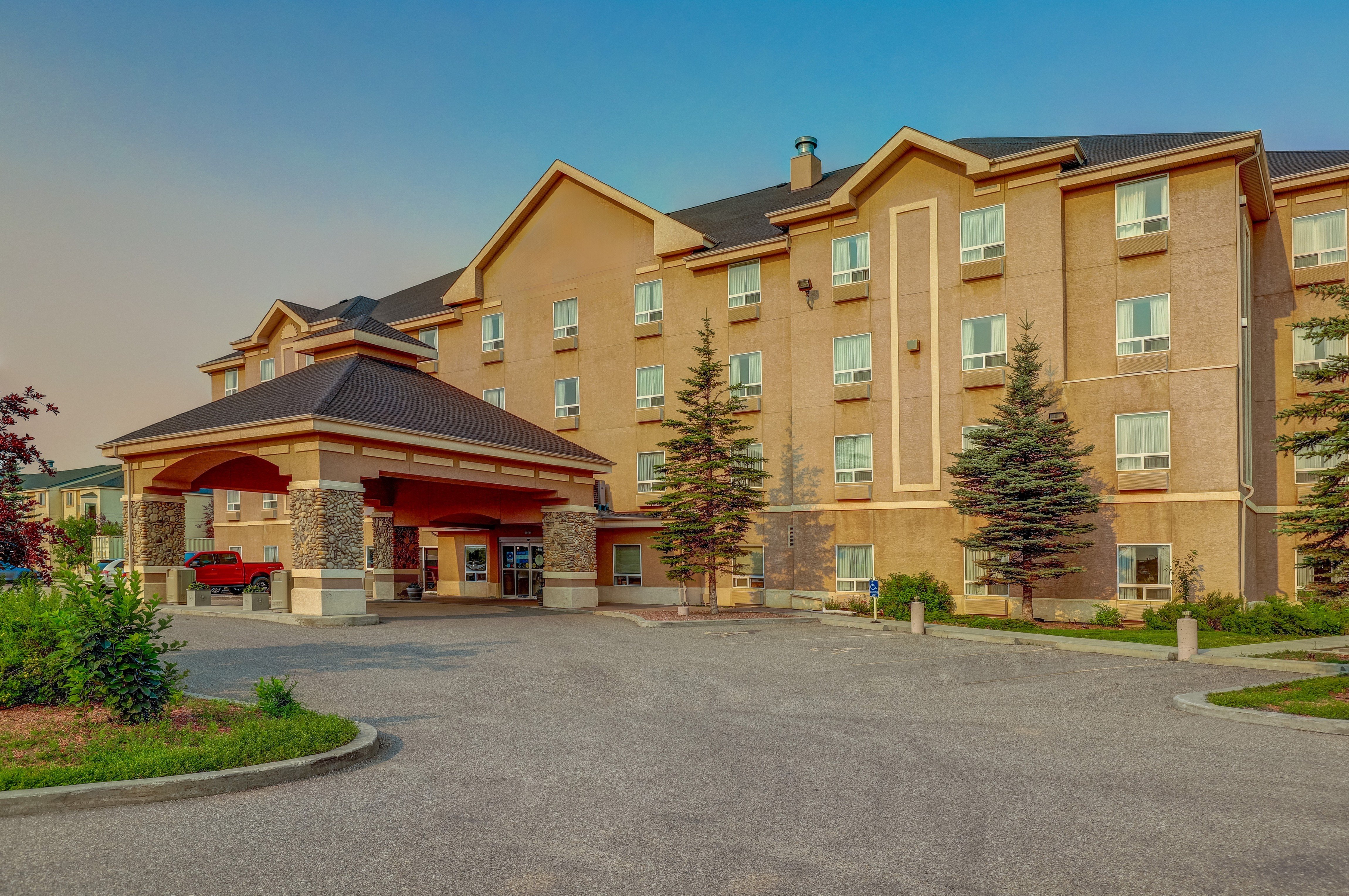 Prairie Crest Hotel Red Deer