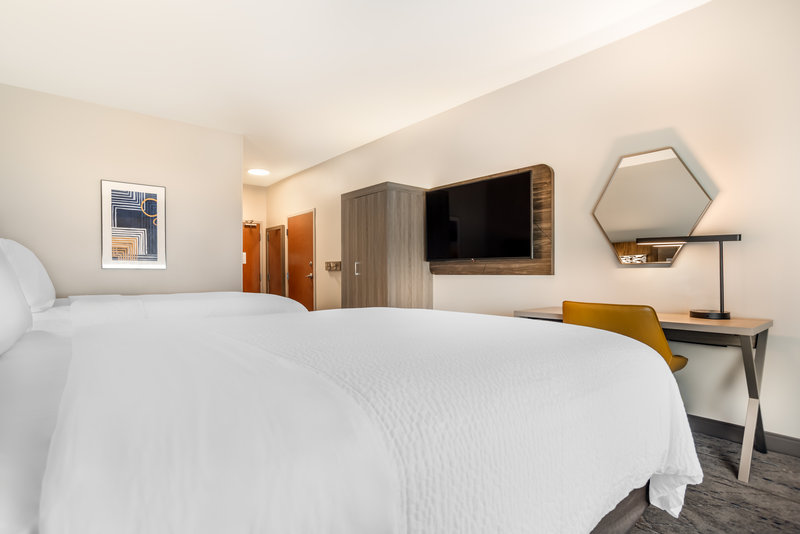 2 QUEEN BEDS NONSMOKING