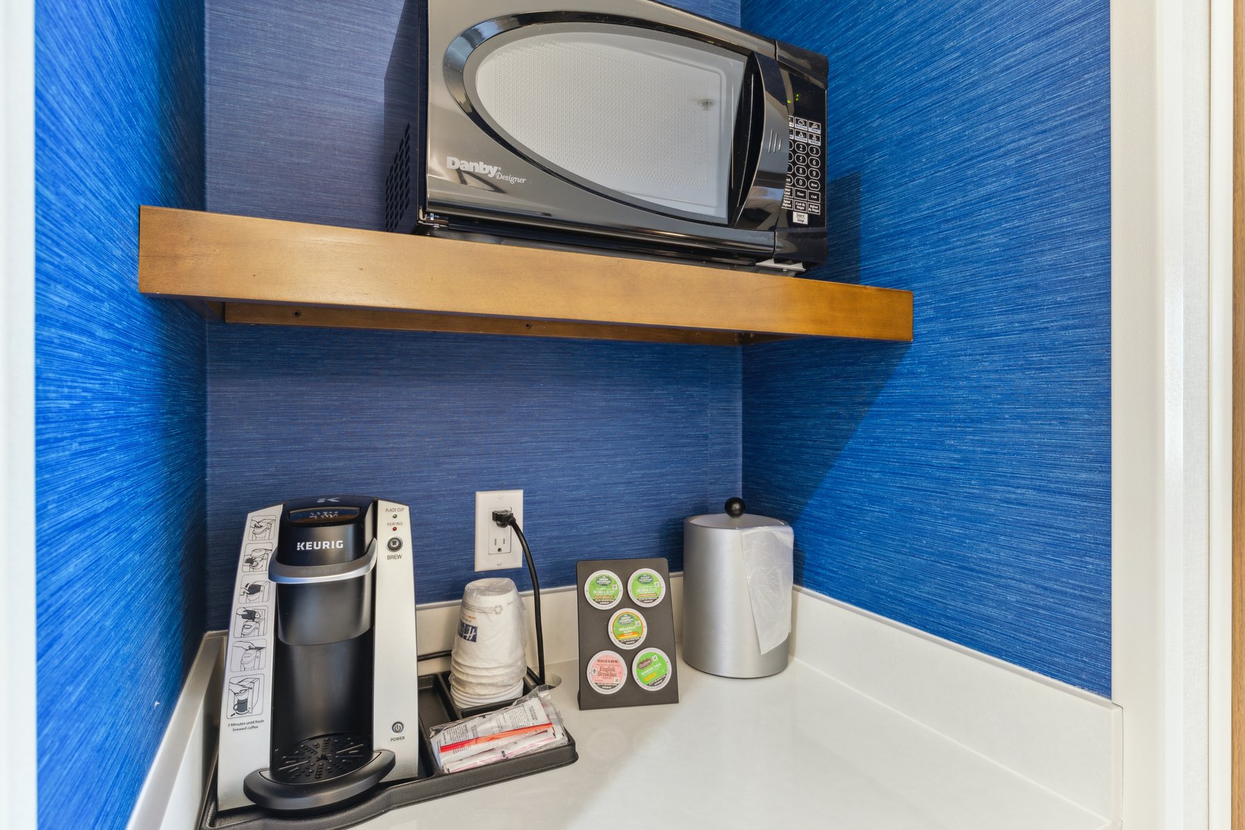 Hotel Fairchild Room Type - 1 King Standard Communications Accessible