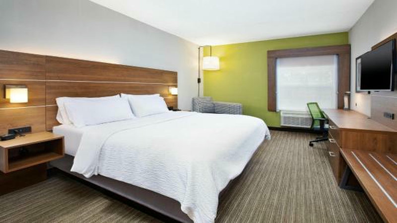 HOLIDAY INN EXPRESS MT VERNON
